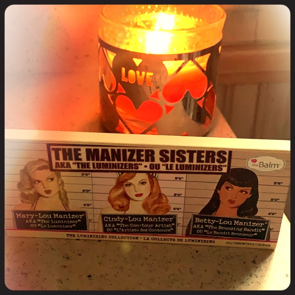 The Manizer Sisters by The Balm highlighters